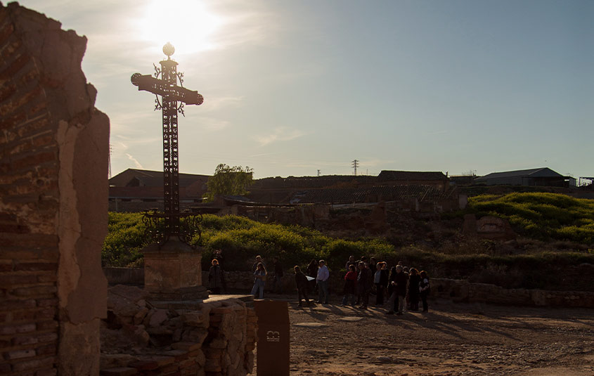 Pueblo Viejo de Belchite a pocos minutos de Molino Alfonso